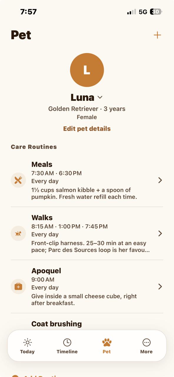 Luna's pet profile showing her meals, walks, Apoquel, and coat-brushing routines.